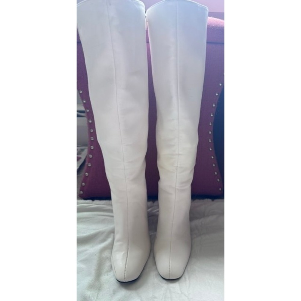 White Knee High Block Heel Boots Square Toe Tall Side Zip Womens Size 9